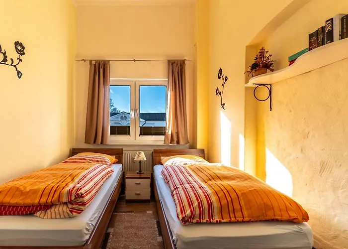 Seiler 5 3-raum Appartement *